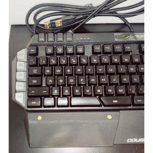 Cougar 500K Backlit 1000 Polling Rate Gaming Keyboard, with Mouse USB Pass thru - Picture 8 of 16